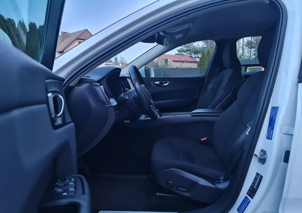Volvo XC 60 cena 159000 przebieg: 80200, rok produkcji 2020 z Myszków małe 742